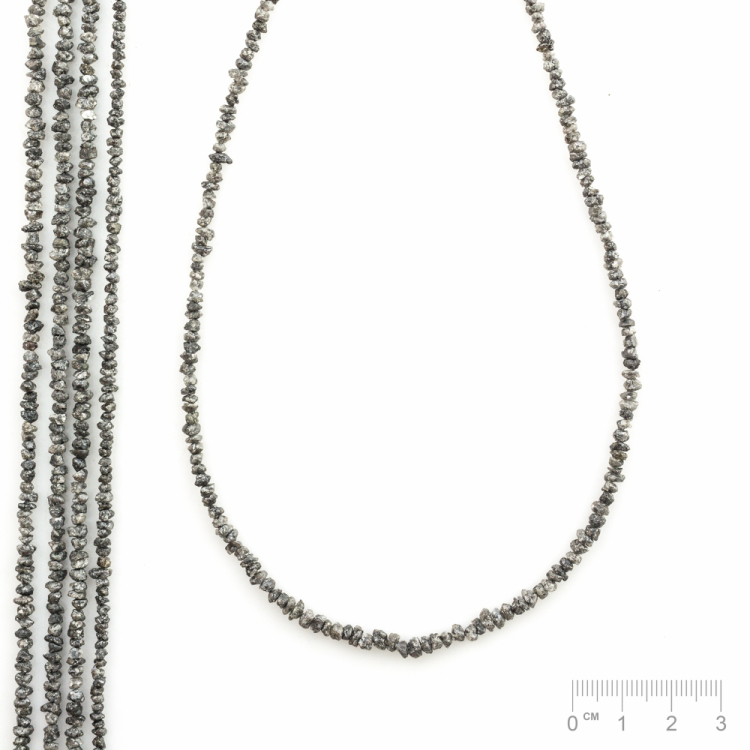 Chaîne Diamant brut gris 3-5mm/42-42.5cm,